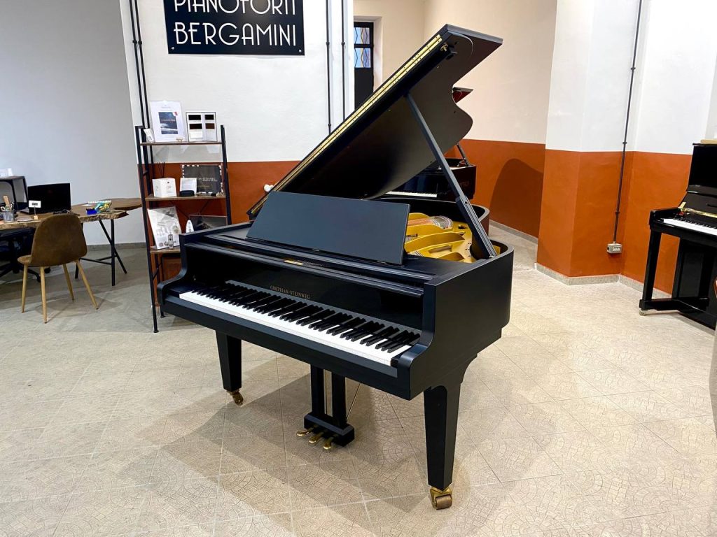 Grotrian-Steinweg 192 nero satinato